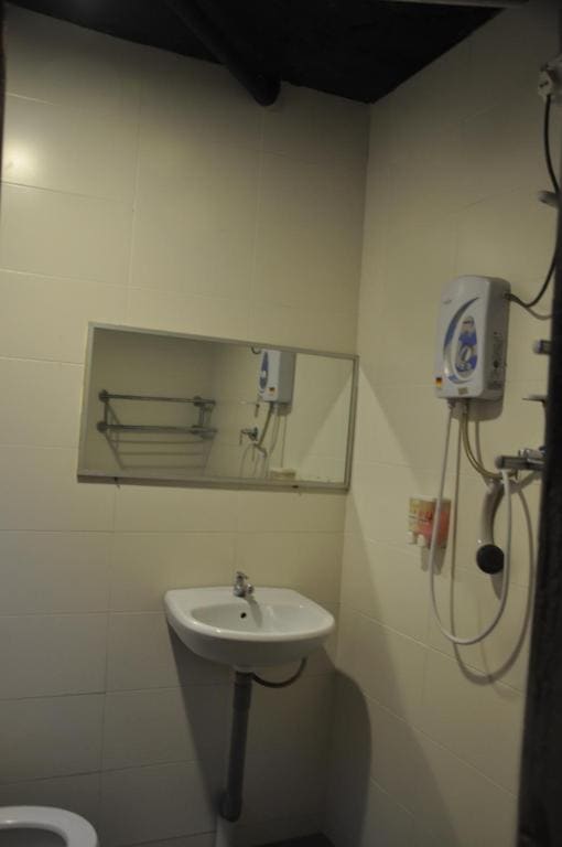 Superior Twin Room room - Image 2