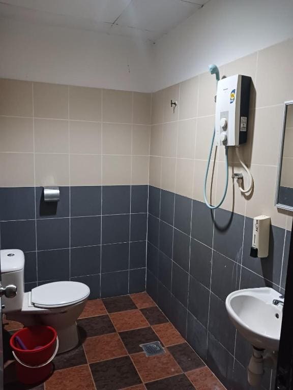 Deluxe Triple Room room - Image 2