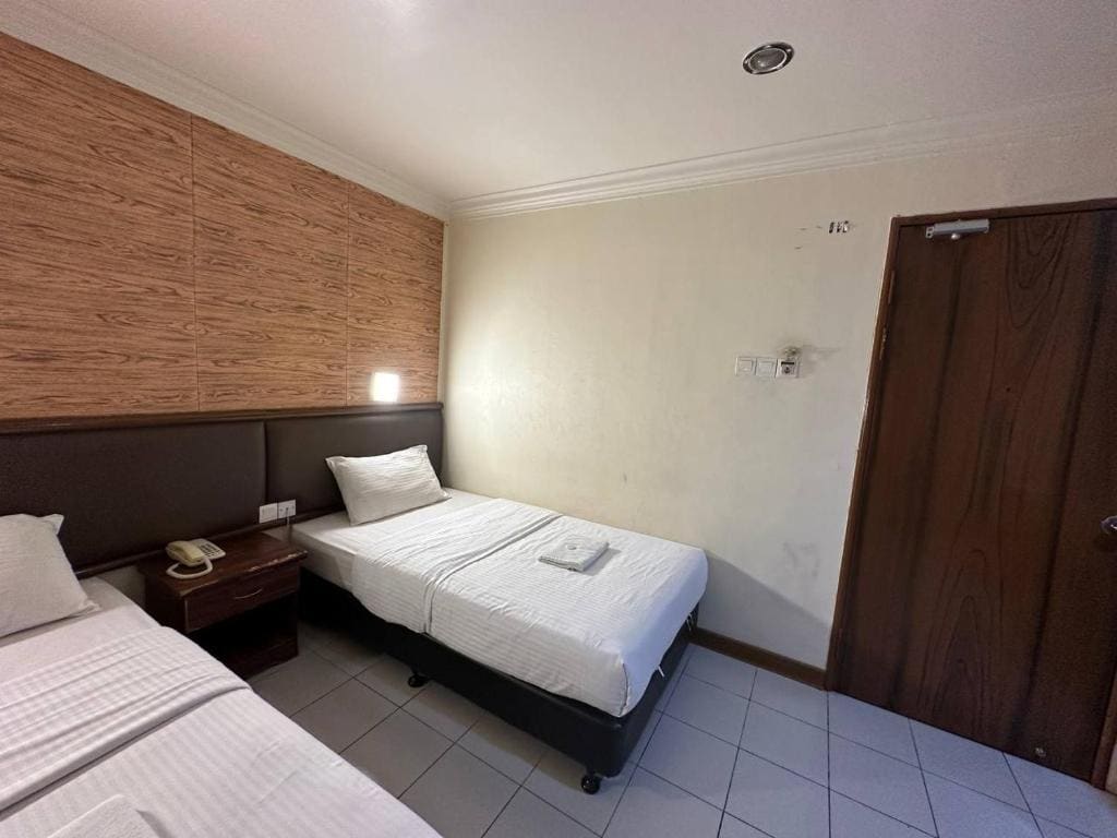 Deluxe Family Suite room - Image 2