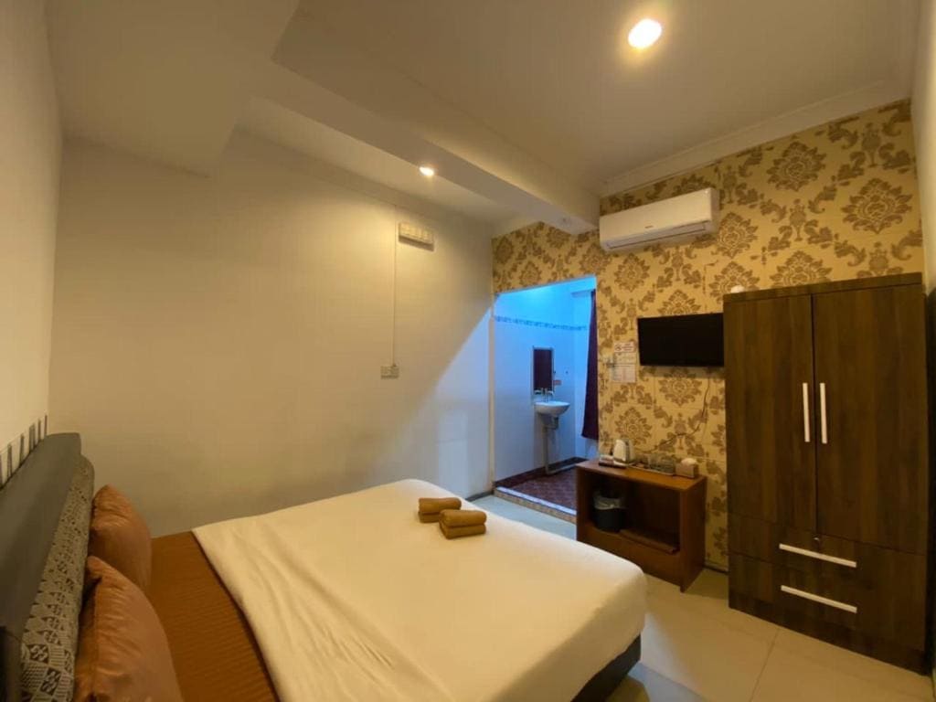 Standard Twin Room room - Image 1