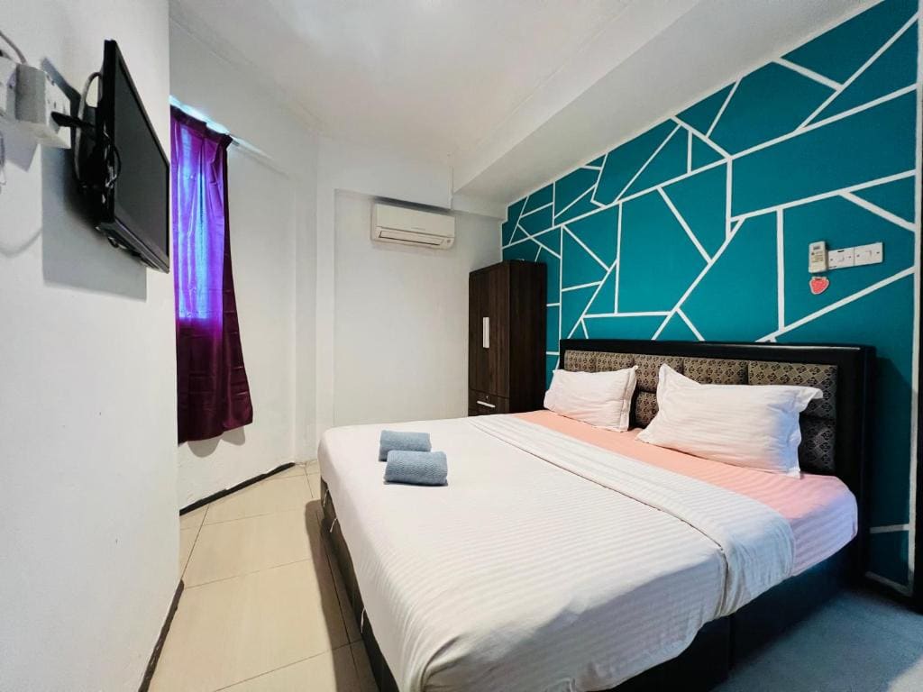Deluxe King Room room - Image 3