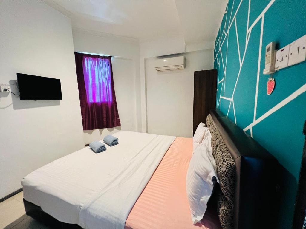 Deluxe King Room room - Image 1