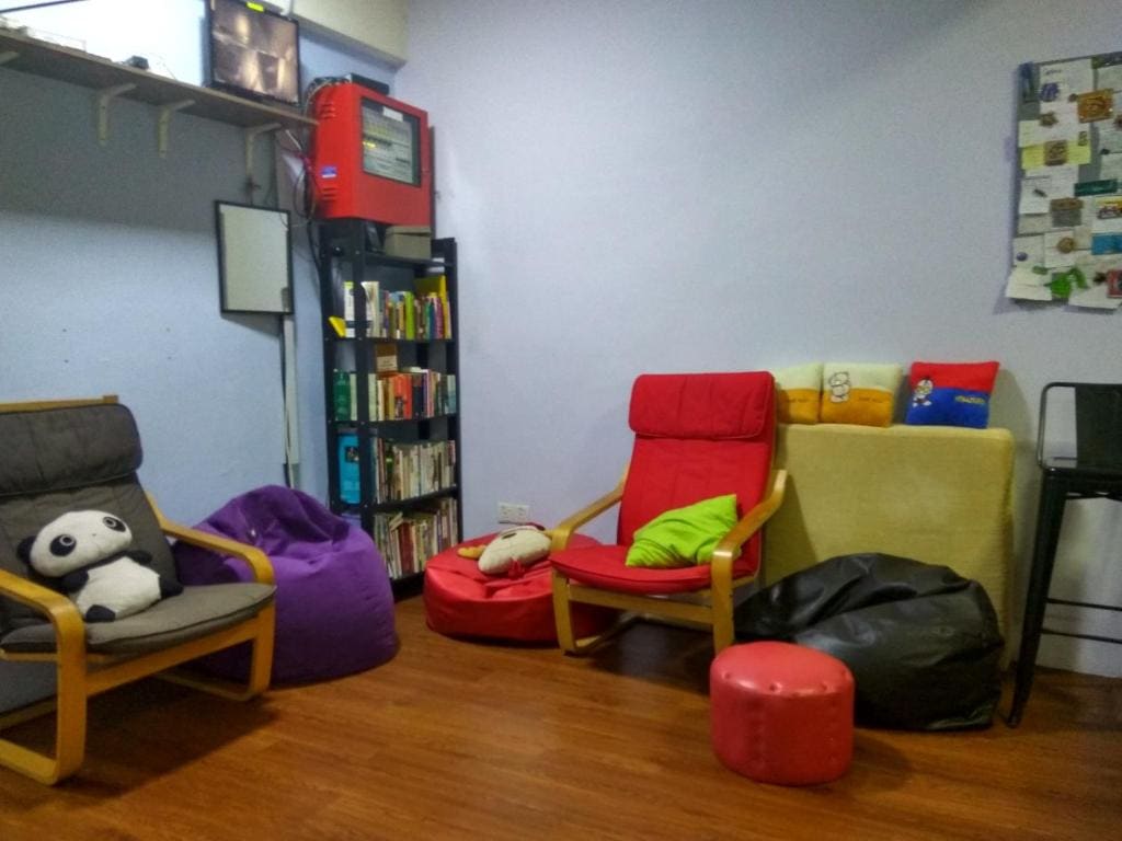 Single Bed in 4-Bed Female Dormitory Room room - Image 2