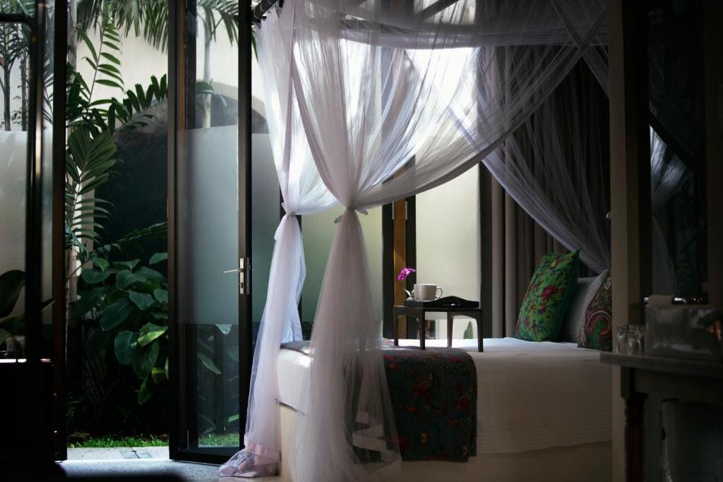 Deluxe King Room room - Image 2