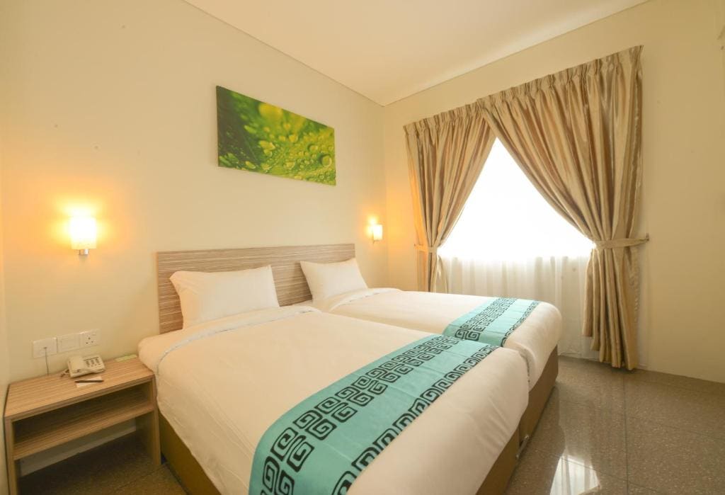 Room room - Image 1