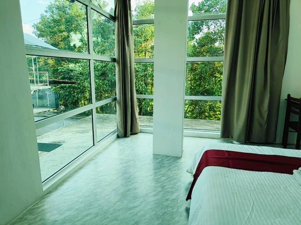 Deluxe Double Room room - Image 3