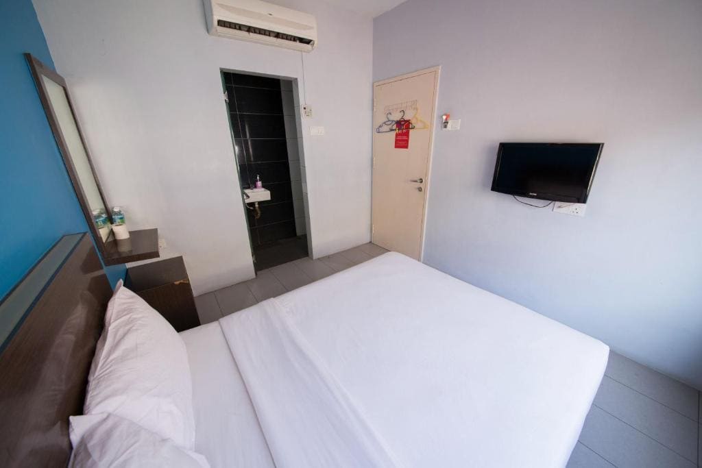 Standard Double Room room - Image 2