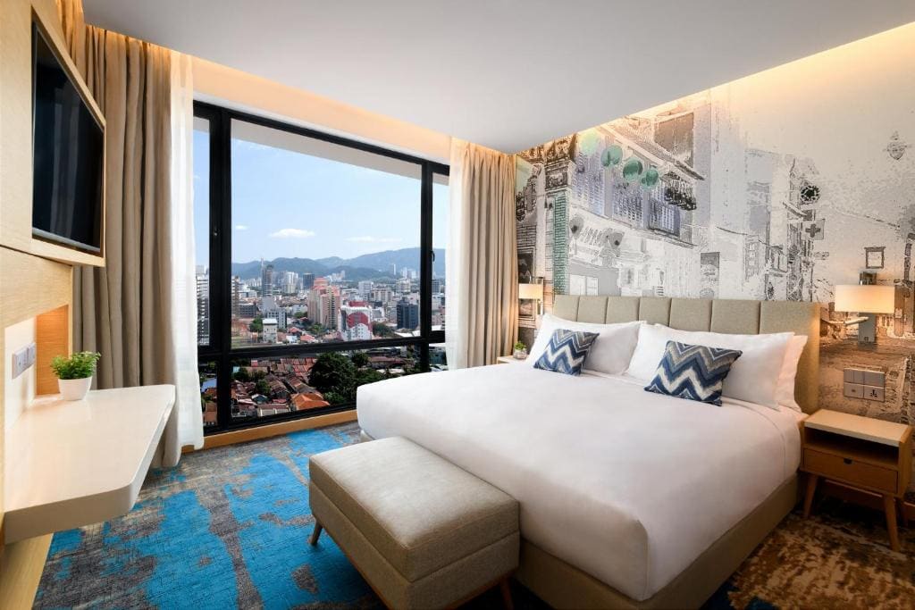 One Bedroom Suite room - Image 2