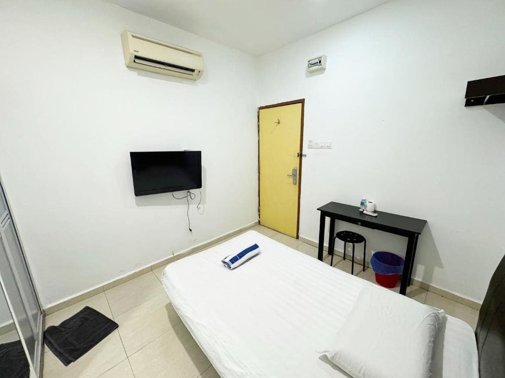 Standard Single Room room - Image 2