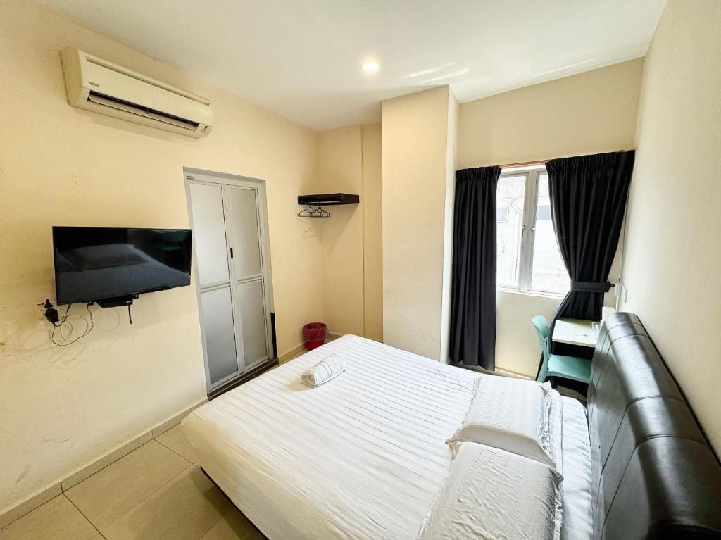 Deluxe Double Room room - Image 2