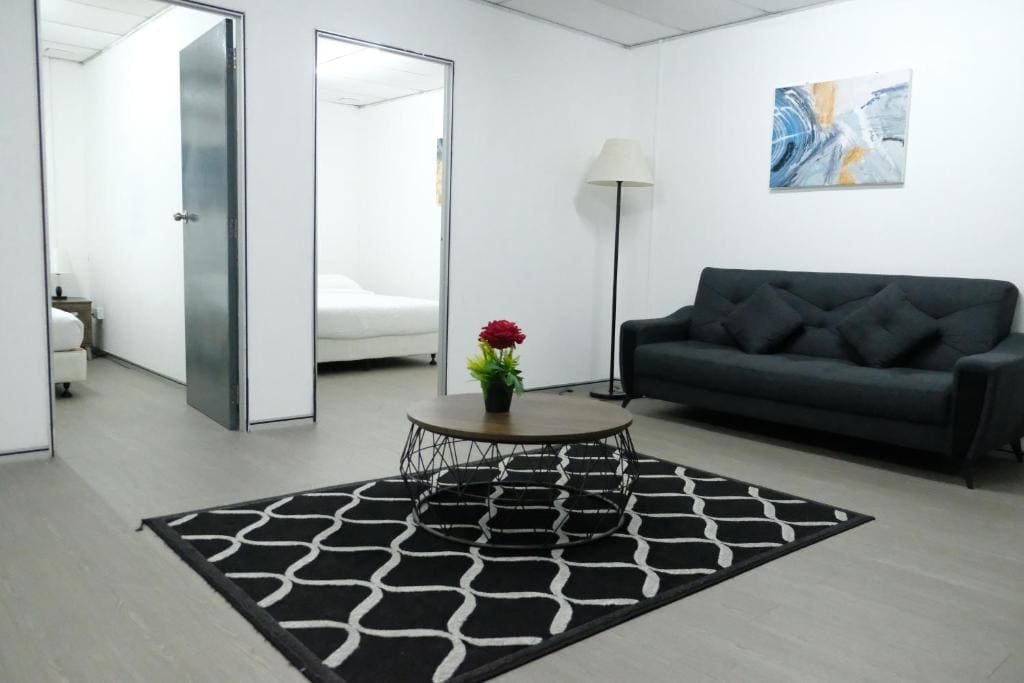Family Room room - Image 2