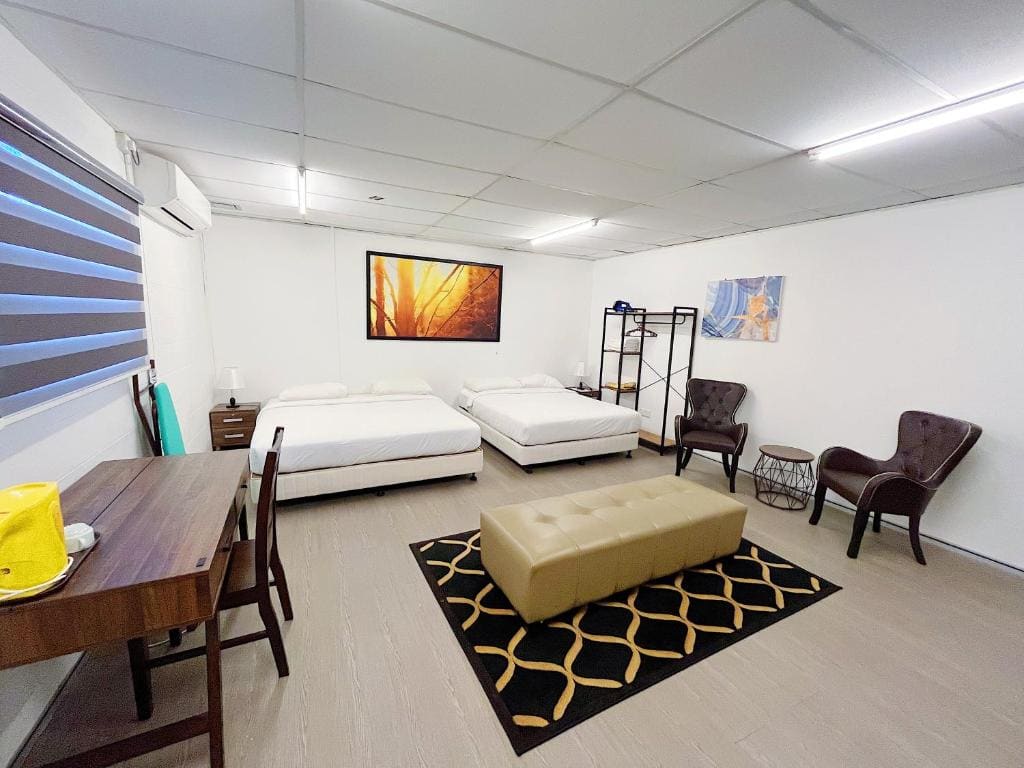 King Suite room - Image 3