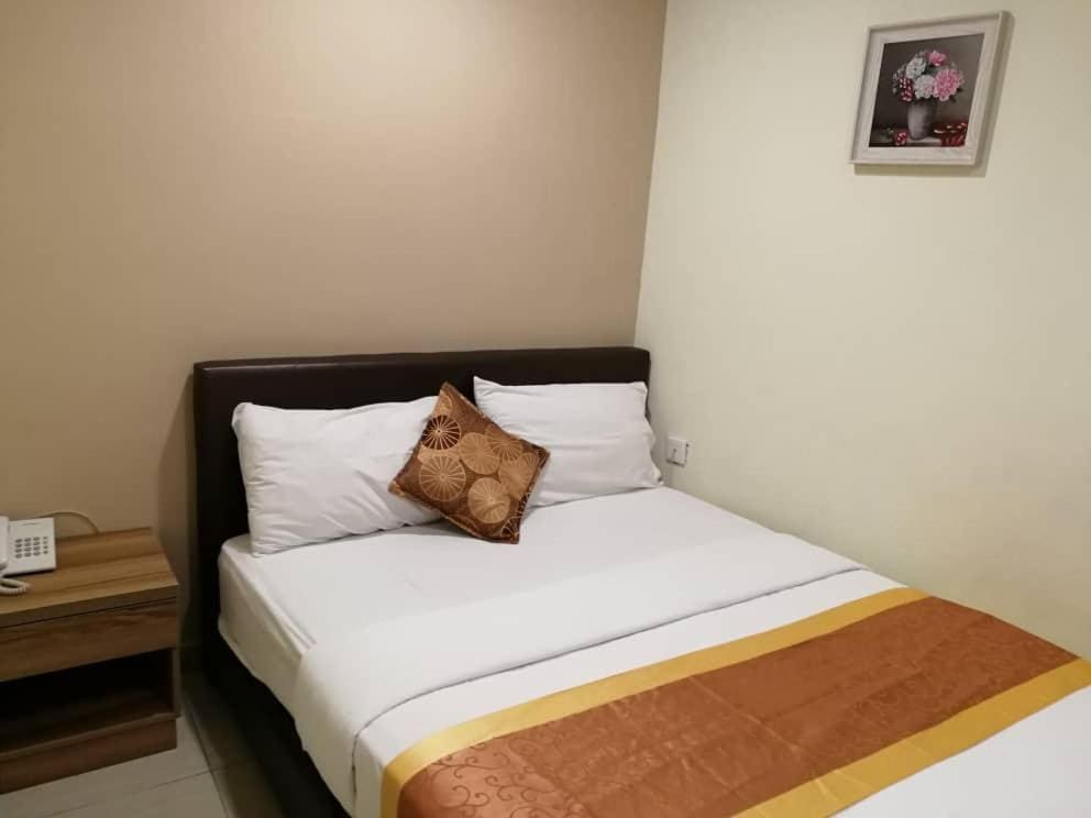 Queen Room room - Image 2