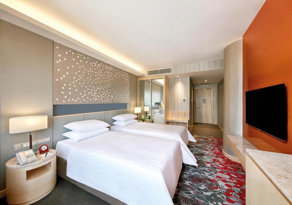 Staycation Room - Deluxe Double or Twin room - Image 1