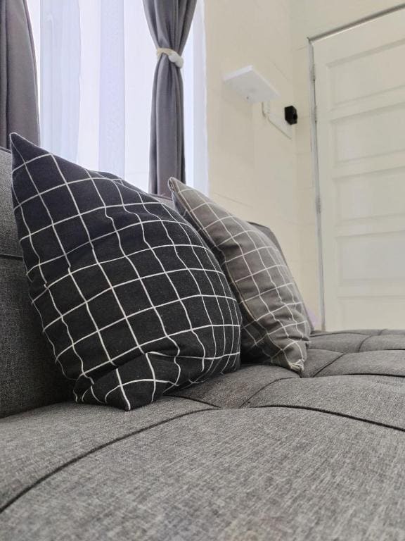 Family Room with Bathroom room - Image 2