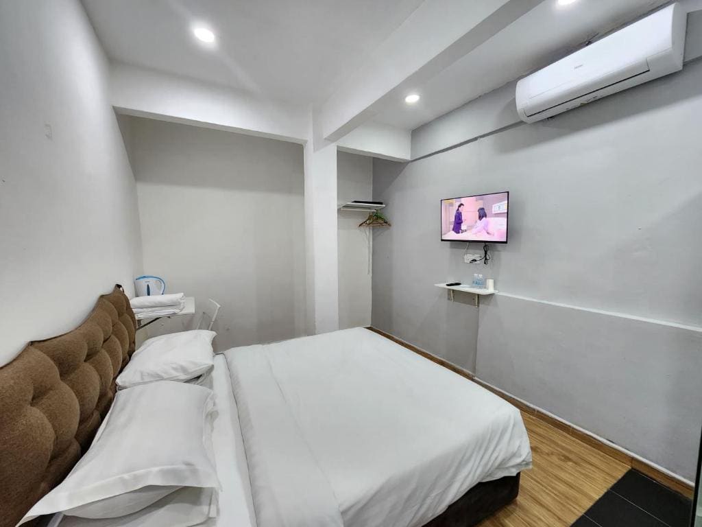 Standard Queen Room room - Image 3