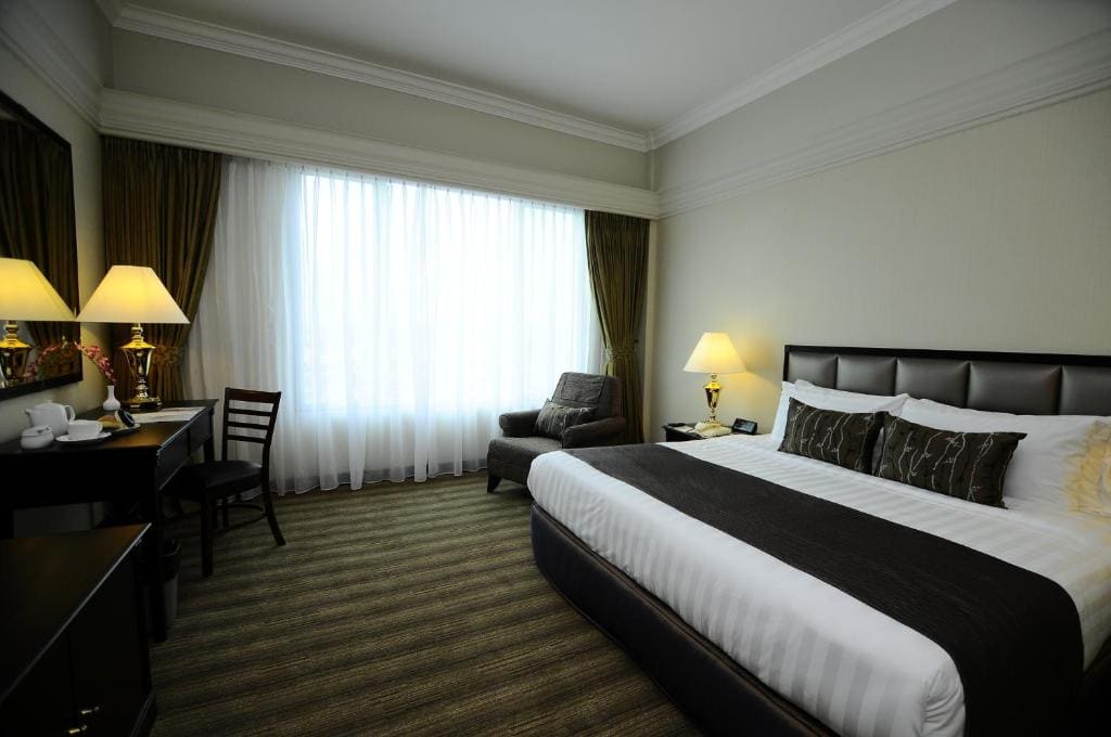 Deluxe King Room room - Image 1