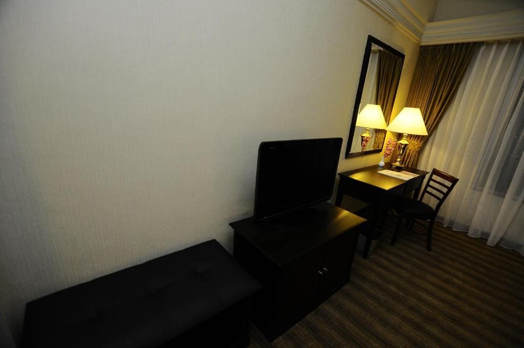 Deluxe Twin Room room - Image 2