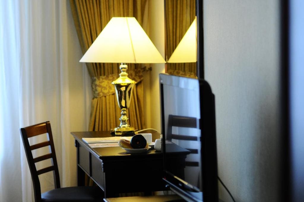 Deluxe Twin Room room - Image 3