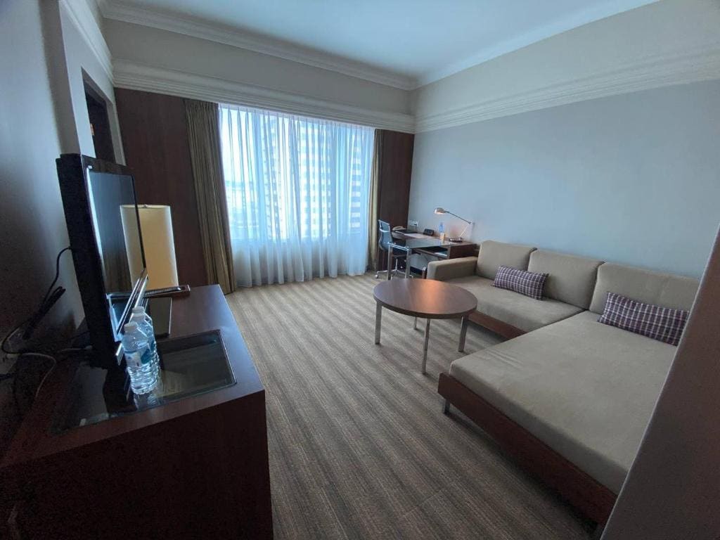 Executive Suite room - Image 3