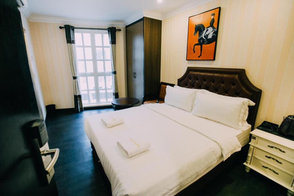 Deluxe Studio room - Image 2