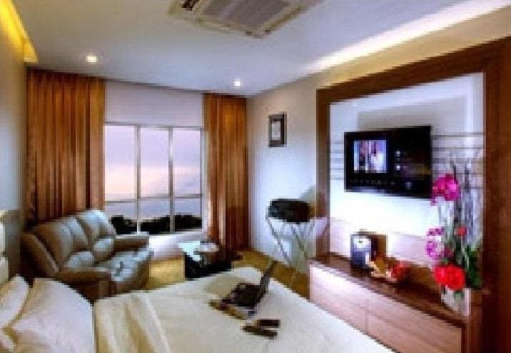 Suite with Spa Bath room - Image 1