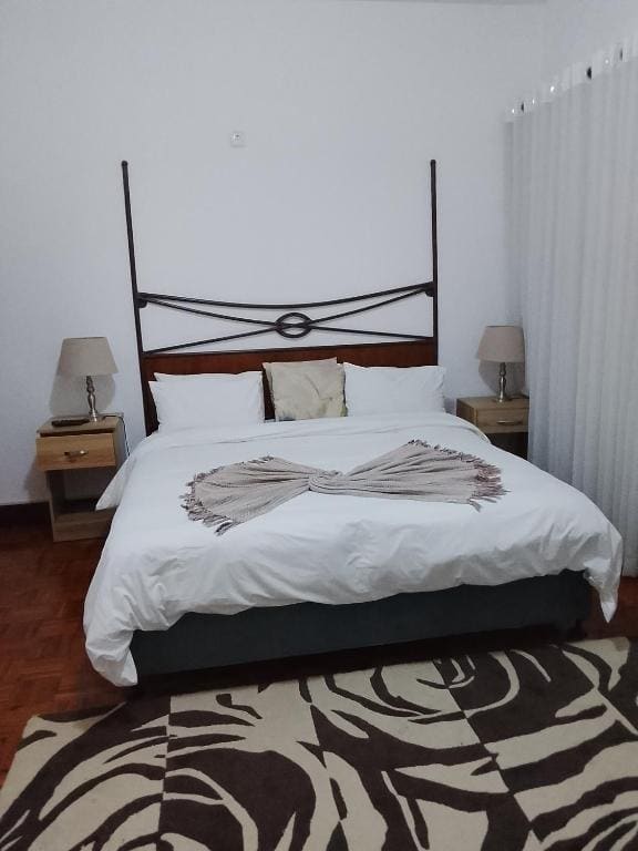 Large Double Room room - Image 2
