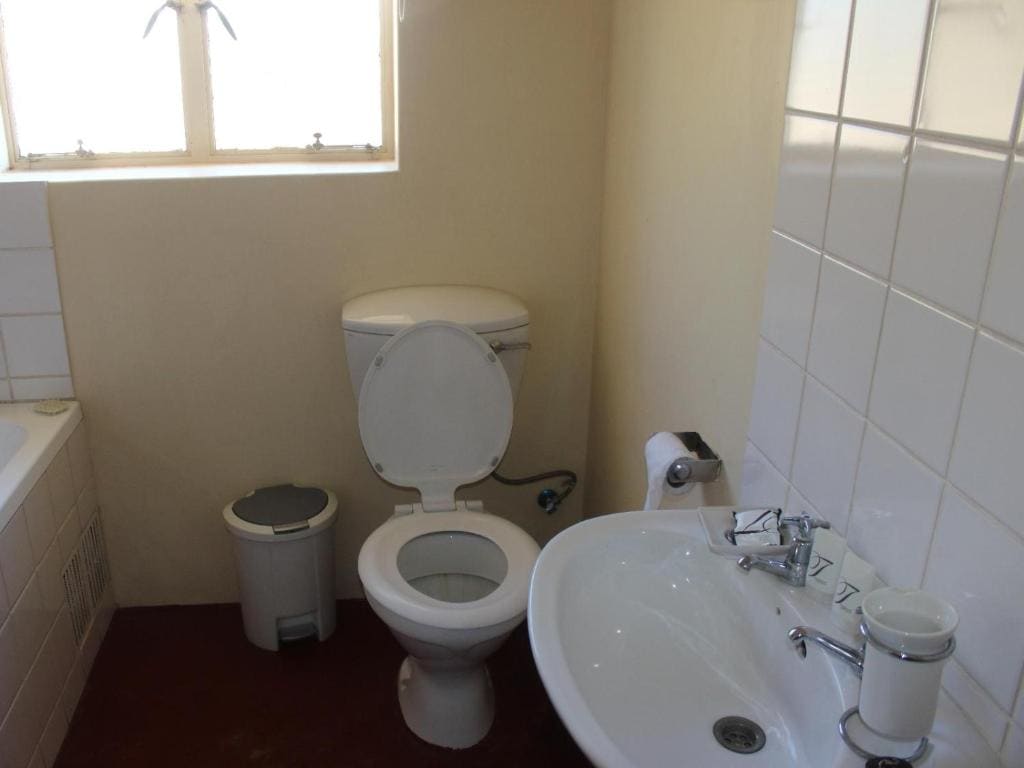 Standard Twin Room room - Image 2