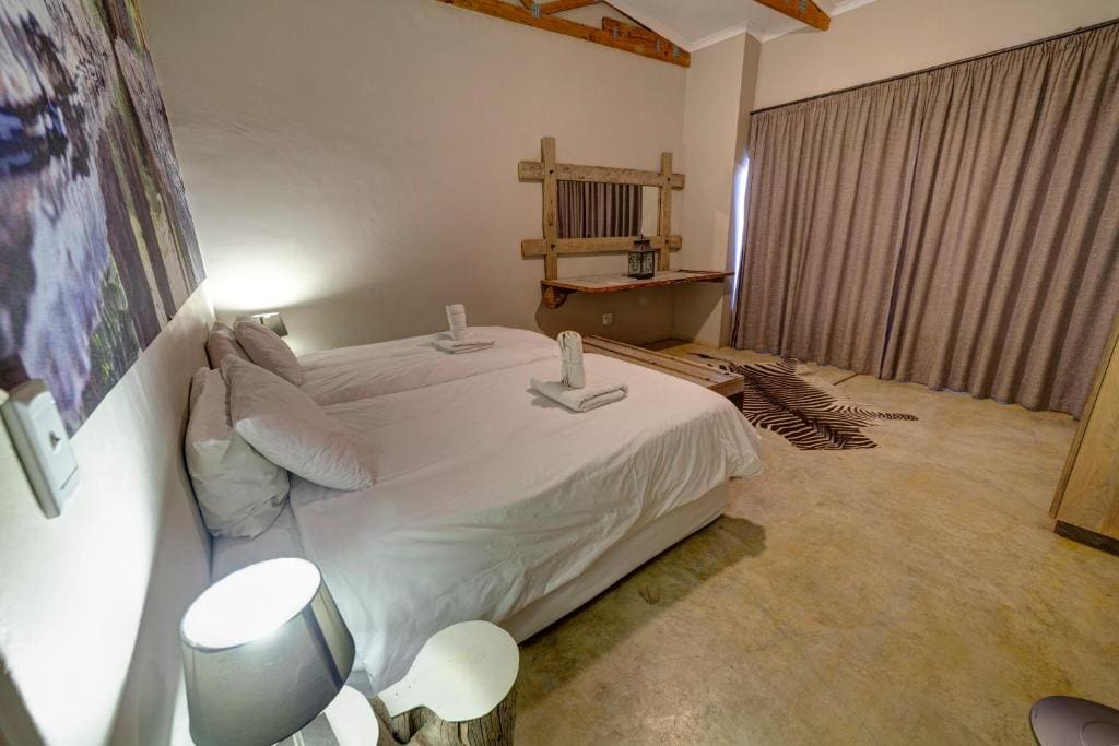 Deluxe Family Room room - Image 1