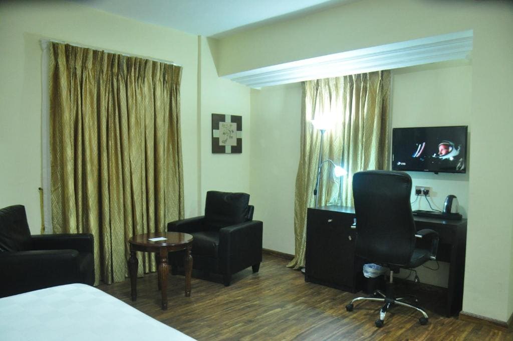 Superior Double Room room - Image 2