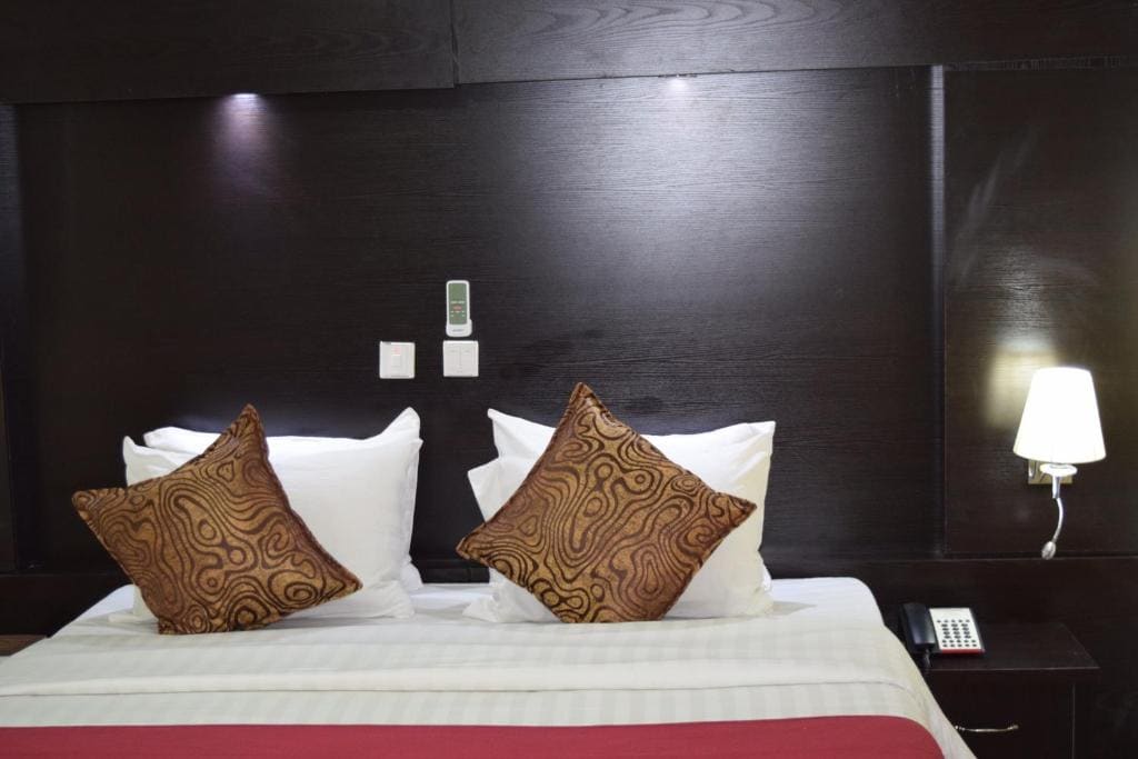 Deluxe Double Room room - Image 3