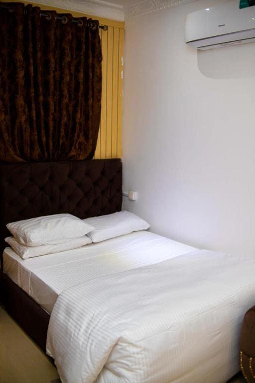 Budget Double Room room - Image 1