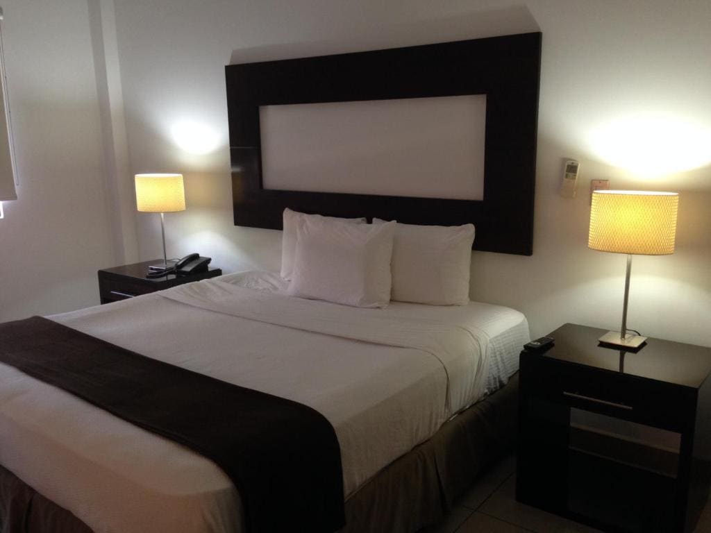 King Room room - Image 1
