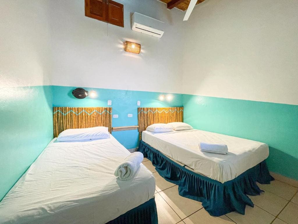 Triple Room with Private Bathroom room - Image 2