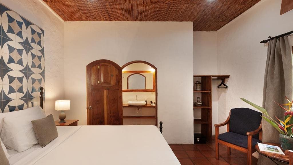 Deluxe King Room room - Image 1