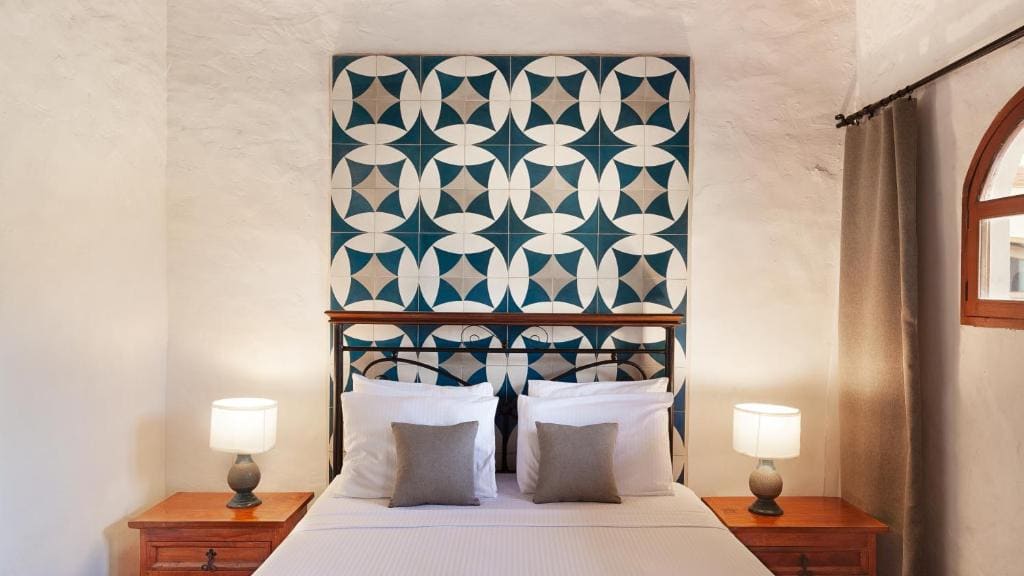 Superior Triple Room room - Image 2