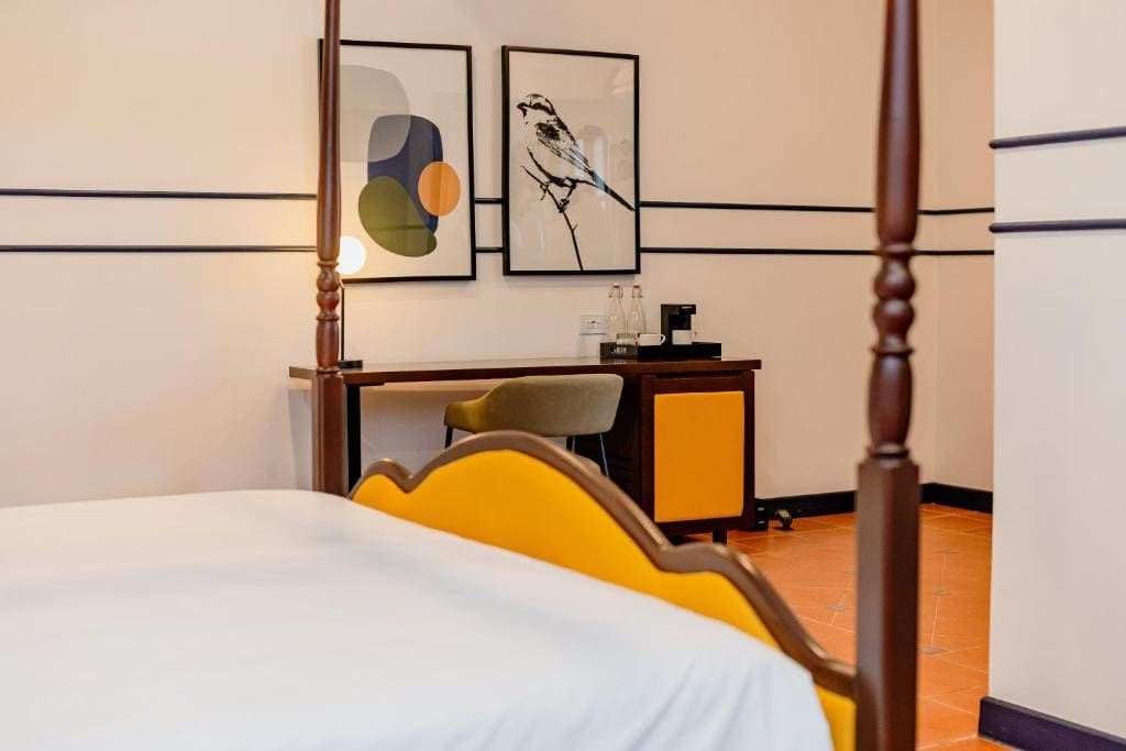 Standard King Room room - Image 2