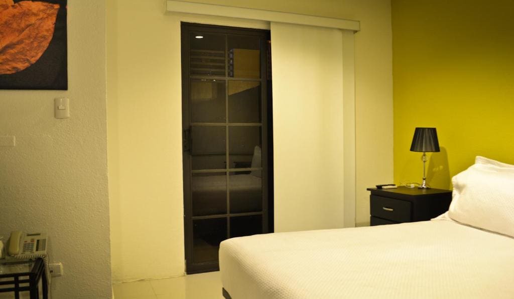 Executive Room room - Image 3