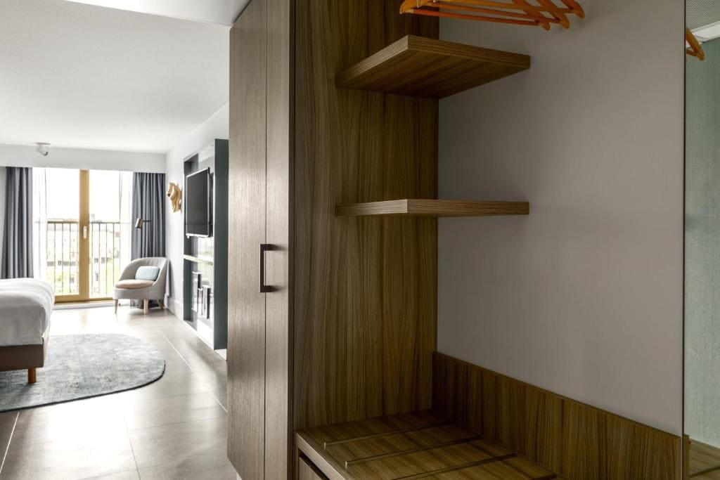 Junior Suite with M Club Lounge Access room - Image 2