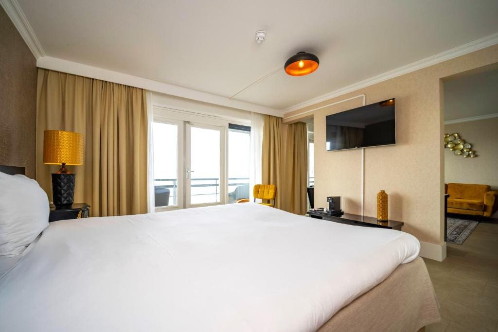 Suite room - Image 2