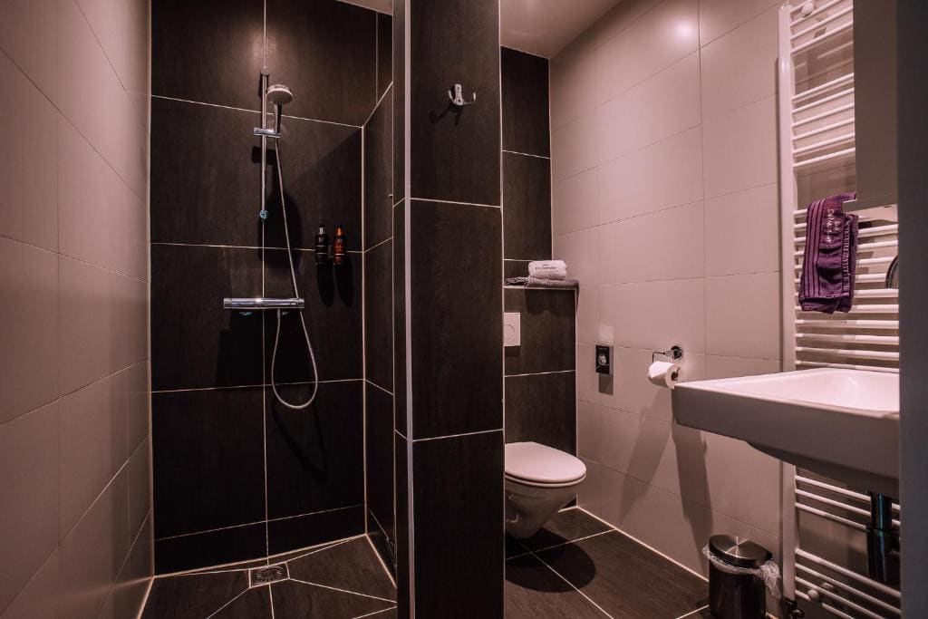 Deluxe Triple Room room - Image 1