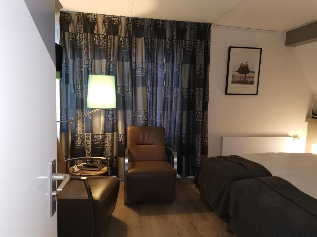 Double or Twin Room with Garden View room - Image 3