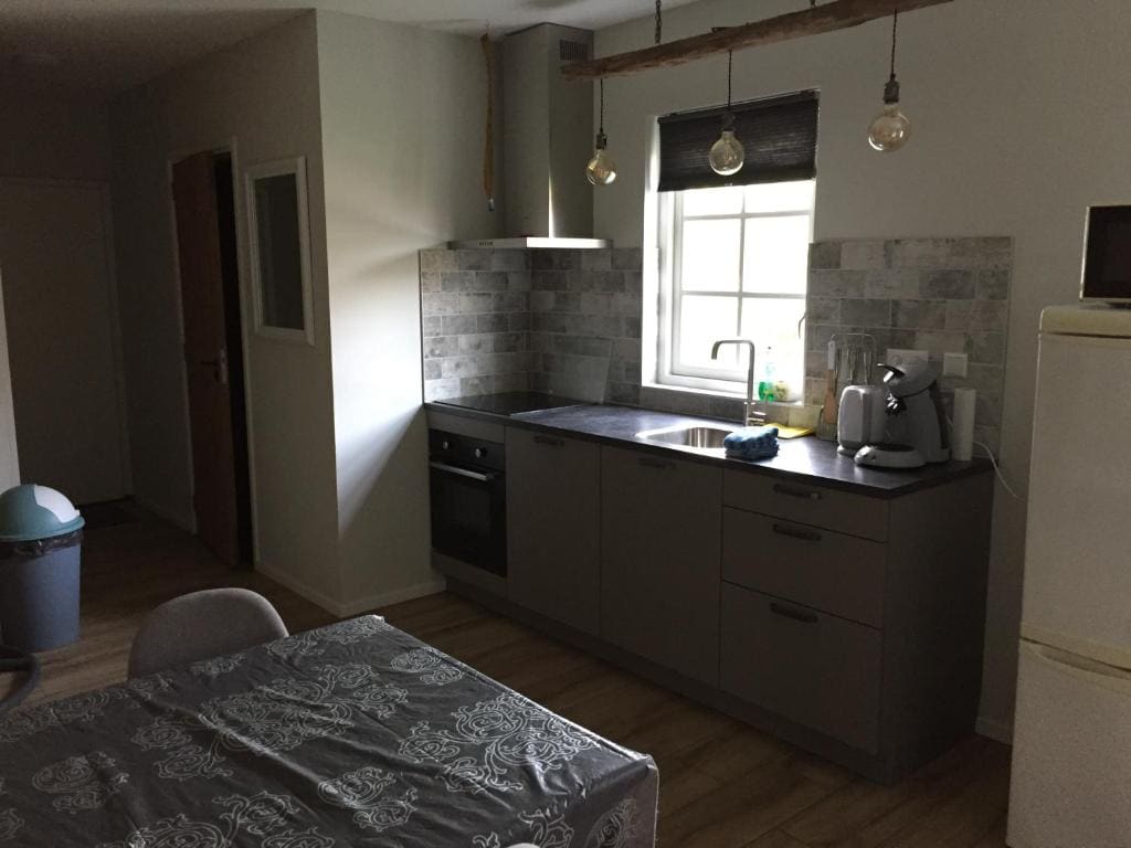 One-Bedroom Apartment room - Image 2