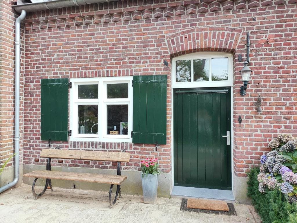 Double Room with Garden View room - Image 2