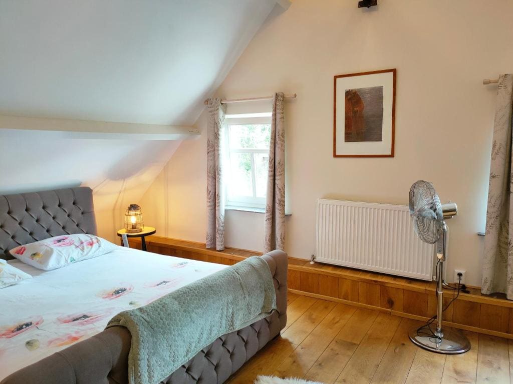 King Room with Garden View room - Image 1
