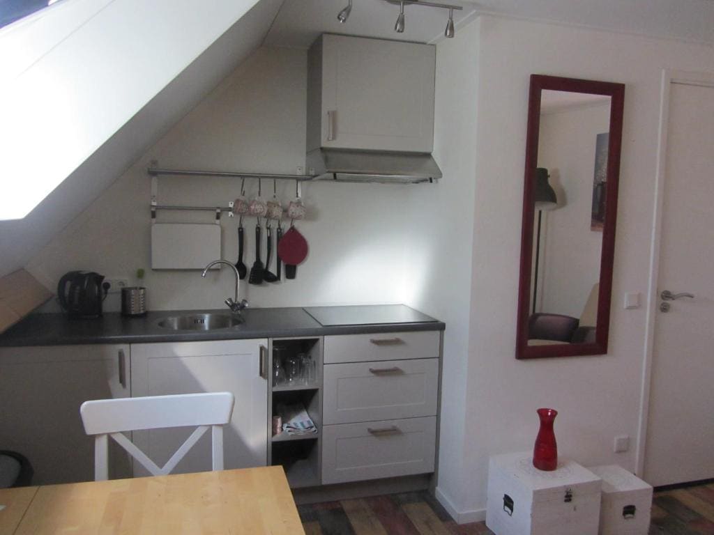 Deluxe Double Room with Shower room - Image 1