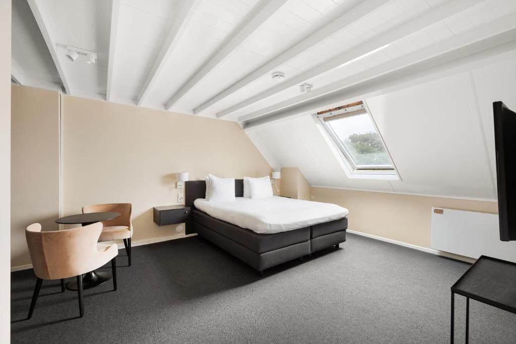 Standard Double Room room - Image 3