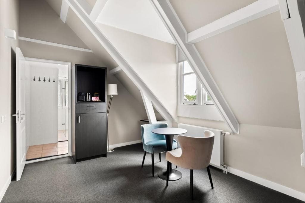 Standard Double Room room - Image 2