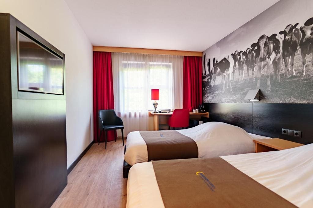Comfort Twin Room room - Image 2