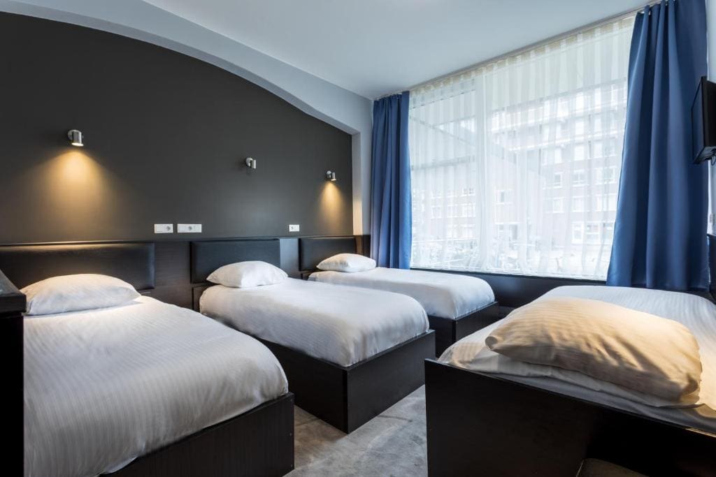Quadruple Room room - Image 3